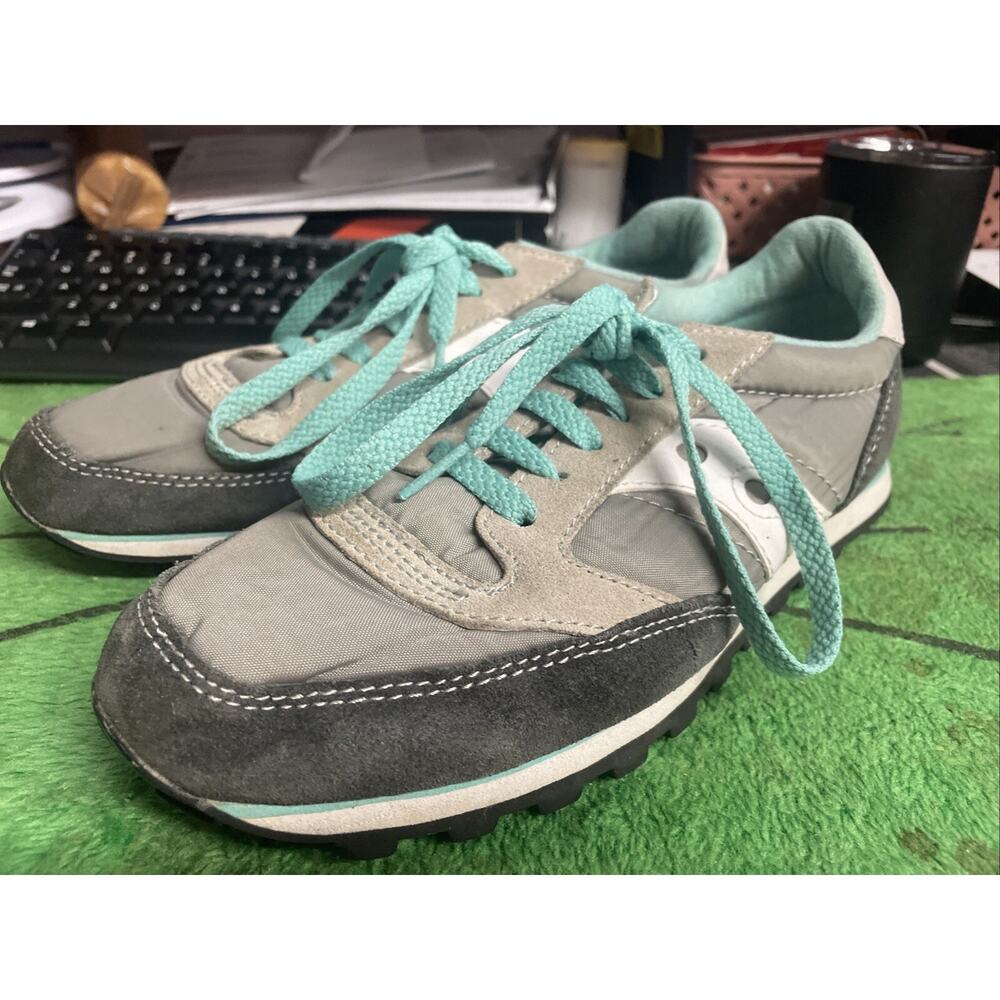 Saucony Womens Jazz Low Pro 1866-103 Gray Casual Shoes Sneakers Size 8 XT 600